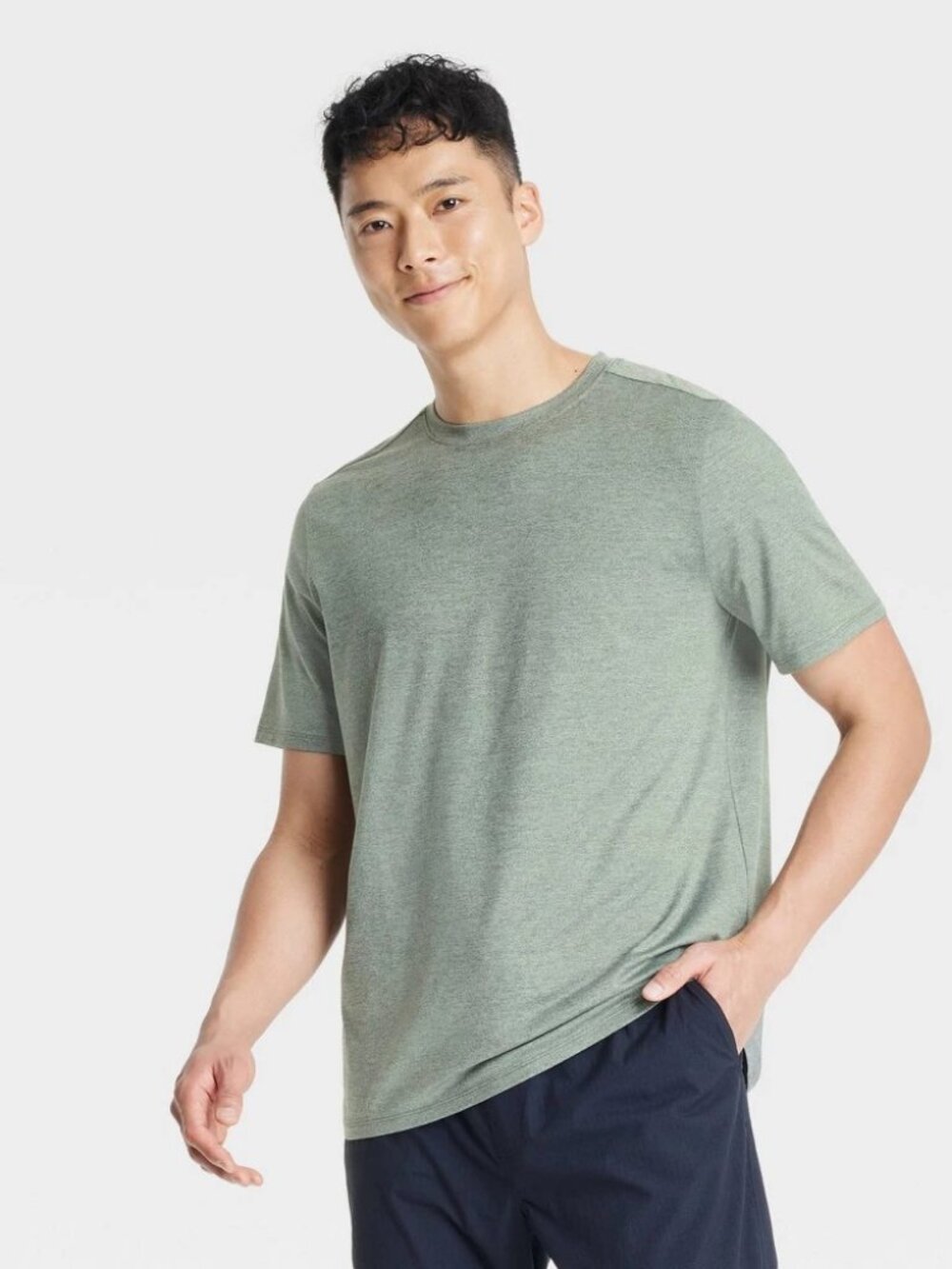 All in Motion Mens Relaxed Fit Soft Stretch T-Shirt Green UPF 50+ Crew Neck L